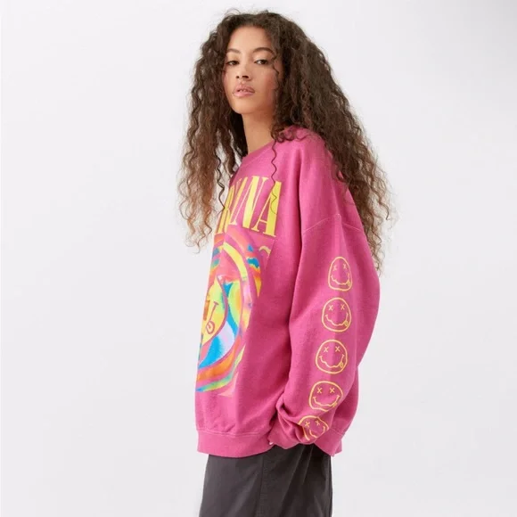 ✨ NWT UO Nirvana Smile Overdyed Sweatshirt - Picture 3 of 5